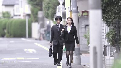 JUL-112 Woman Boss And Long-awaited Shared Room Staying At A Business Hotel On A Business Trip Iwasa Mei Kisaki Hikari X Yuki Yuzuru