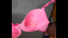 Cum Bra Fun: Amateur Gay Solo Action In Satin Lingerie