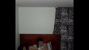 Mi novia me visita me comienza a seducir para follarla bien duro