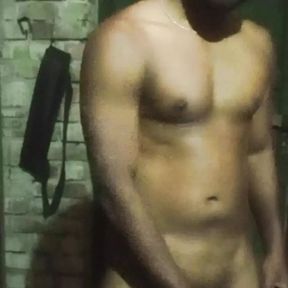 Brathroom Desi penis riming