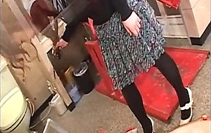 813