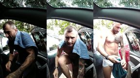 colocando a sunga no estacionamento para ir surfar ? depois tem o video tirando a sunga no estacionamento ?? allanguerragomes...