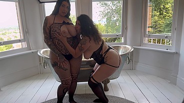 BIG BOOTY LESBIAN LOVERS DUNKEN HINA AND MADDSION BLACK