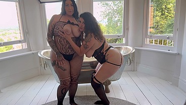 BIG BOOTY LESBIAN LOVERS DUNKEN HINA AND MADDSION BLACK
