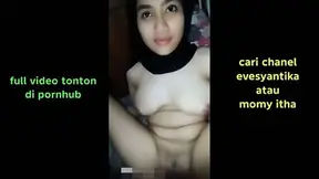 Indonesian Hijabi Girl Gets Smashed - Buk Guru Hijab Sepong Kontol
