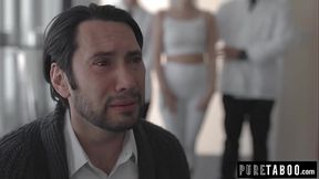 Tommy s fucks a sexy cyborg