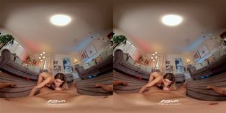 Elena Vedem Is So Horny She Forgot To Take Off Her Sneakers