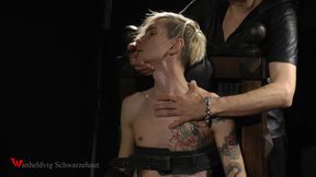 Nicky nipple tickling to throne