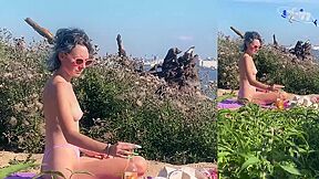 Sexy teenager creampies the beach while getting grilled and going dogy!