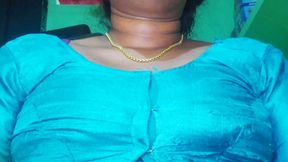 Sandra Hot Bhabhi Brust Scene No. 1