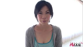 Japanese beauty in kimono gives blowjob and handjob outdoors