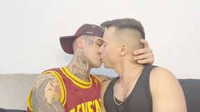 HOT AND WILD KISSES BETWEEN TWO NASTY FRIENDS - BY BRENO DIAS AND LEON DIAS - CLIP 1