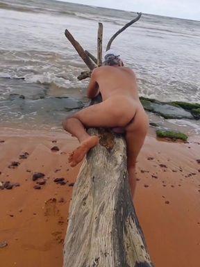 Ladysilva My Big Ass on the Beach