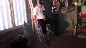 2088 salope dosee en basket et jock par un mec de cite tbmcette salope se ...