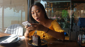 Teen GF from Thailand dirty sex at home after chocolate cake