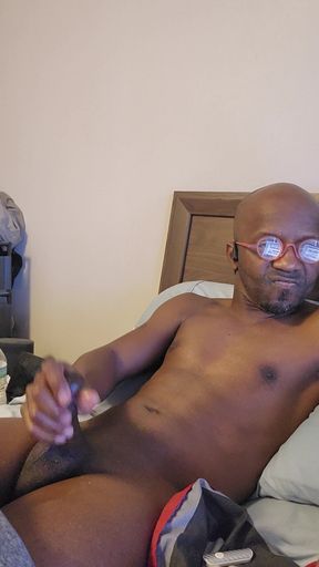 was horny for white older daddies to suck me