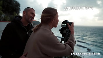 Angelika Grays, Mozzarella Kis