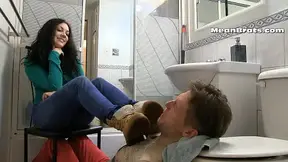 Toilet Boy Shoe Cleaning 4 (HD)