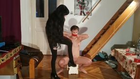 Beth Kinky - Sexy domina cock stomping & ballbusting slave pt1 HD