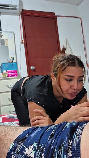 I Buy the Cleaning Lady Something to Eat and in Gratitude She Shows Me Her Big Tits with Milk.