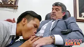 Twink Accountant Working On The Cock Of His Boss