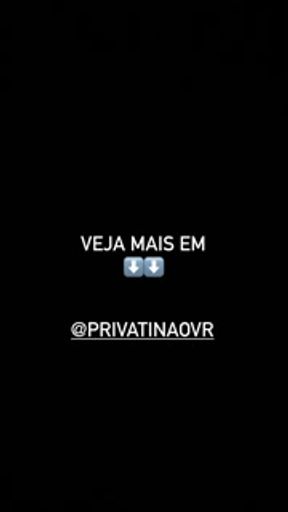 Martina Olvr forgot to close the live and enjoyed very tasty