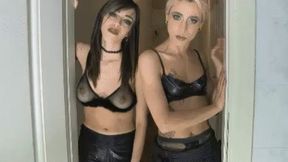 Distrutto nel cesso della discoteca - Destroyed on the WC floor ( 1 PART MP4 - MOBILE VERSION )