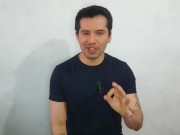 Ferretero penetra con sus 20cm al vendedor de telefonia a pelo ! relato sexual