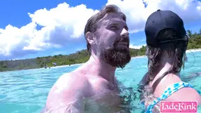 Beachside submissive girl gets creampied by her handsome guy