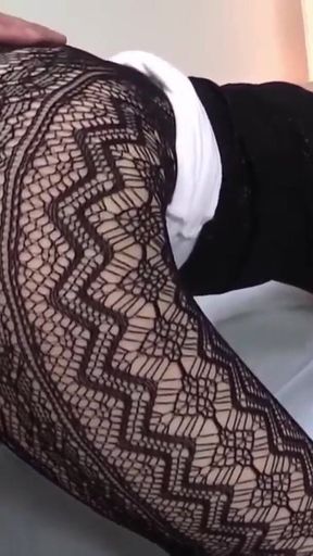 Risa Kasumi and Her Stunning Legs. Bold Patterned Pantyhose, Endless Confidence, and Irresistible Charm. - Ep3