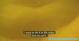 PublicPorn Sexy bikini girl gives underwater blowjob before sex