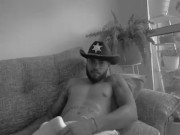 Indigo tease and is looking for a pussy hole