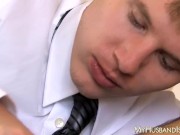 Supposedly straight jock husband banged by tiny twink dude