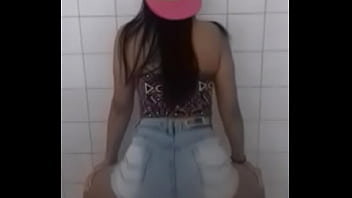 NATH REBOLANDO GOSTOSO