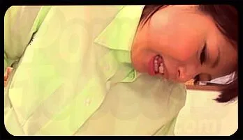 Uncensored Japanese Housewife Gets Wild in HD