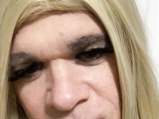 Crossdresser talking to Step Dad ans a CD trying to actually get 'em to come over and play, make our, Suck dong, lick arsehole