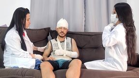 sortudo tem duas enfermeiras que faz um tratamento diferente