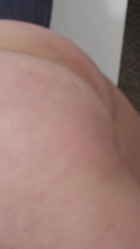 Salina Kyle gets a spanking