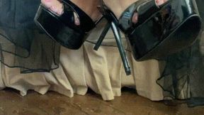 Juliette_rj Hot BBW performer on a perfect JOI showing body parts on a see through dress MOBILE - BBW - JOI GAMES - HIGH HEELS - FEET FETISH - MASTURBATION - EXHIBITIONISM