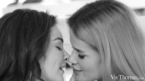 Read My Lips - Nicole Nixon & Purr Simona