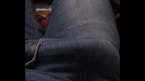 Pauzudo socando dentro do bus&atilde_o