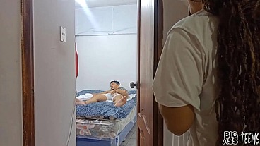 My wife goes to the store and I fuck her stepsister for her big ass, rich sex