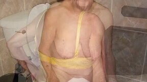 HELLOGRANNY Old boobs & giant butt rolling on the bed