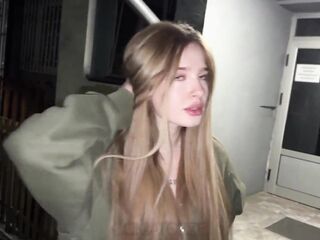 I Met Porn Star Comatozze on the Street... Any Chance I'll Get Favourable?