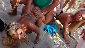 Cap d Agde BIG Bukkake Gangbang 3 MILFs SemenWhores