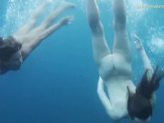 2 Hot Girls naked in the sea swimming