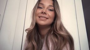 Your new roommate farts a lot mp4 FULL HD