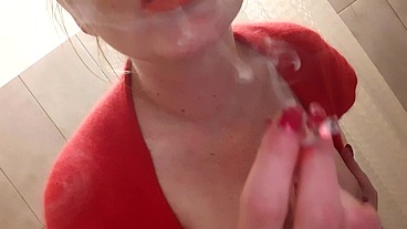 Big Tits MILF make Red Lips and Smoking and Play with Tits next Oiled Boobs