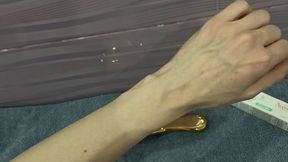 Swollen veiny hands after the shower