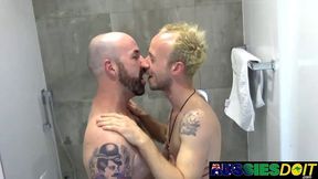 Australian Gay Tyler And Jaxon Enjoys Bubble Bath Fucking